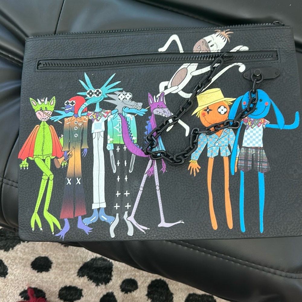 LOUIS VUITTON Virgil Abloh Monogram Taurillon Zoom With Friends A4 Pouch Clutch